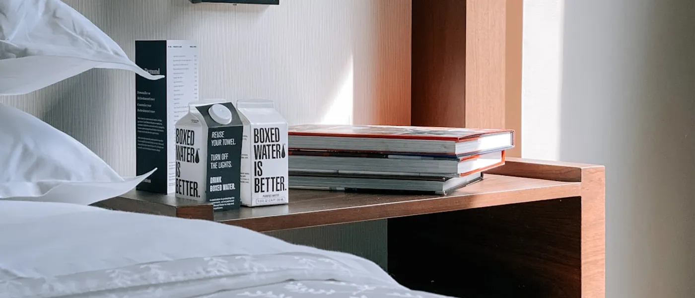 Chambre d'hôtel moderne et confortable à New York